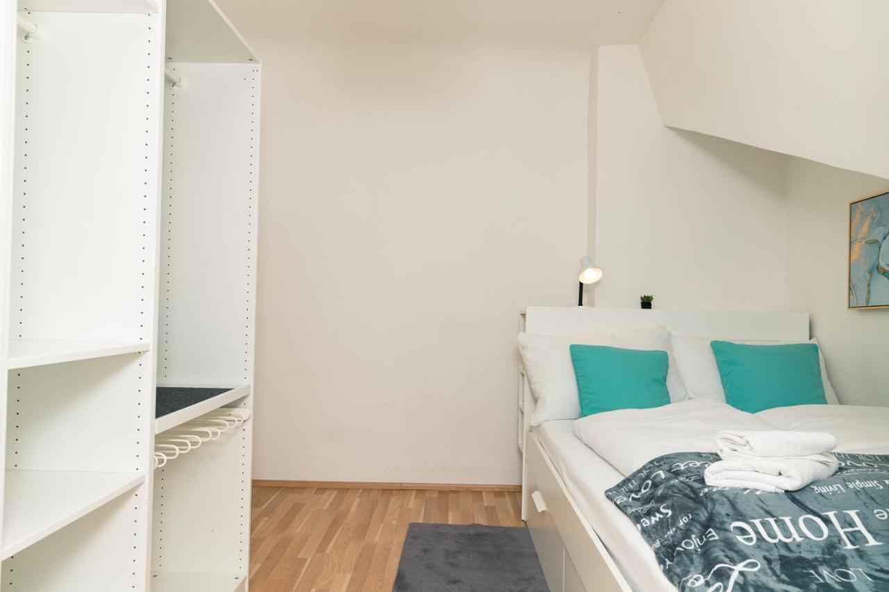 Milky Way Top Floor 2-Bedroom Apartment Air Condition Wien Exteriör bild