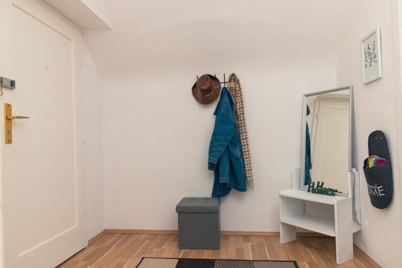 Milky Way Top Floor 2-Bedroom Apartment Air Condition Wien Exteriör bild