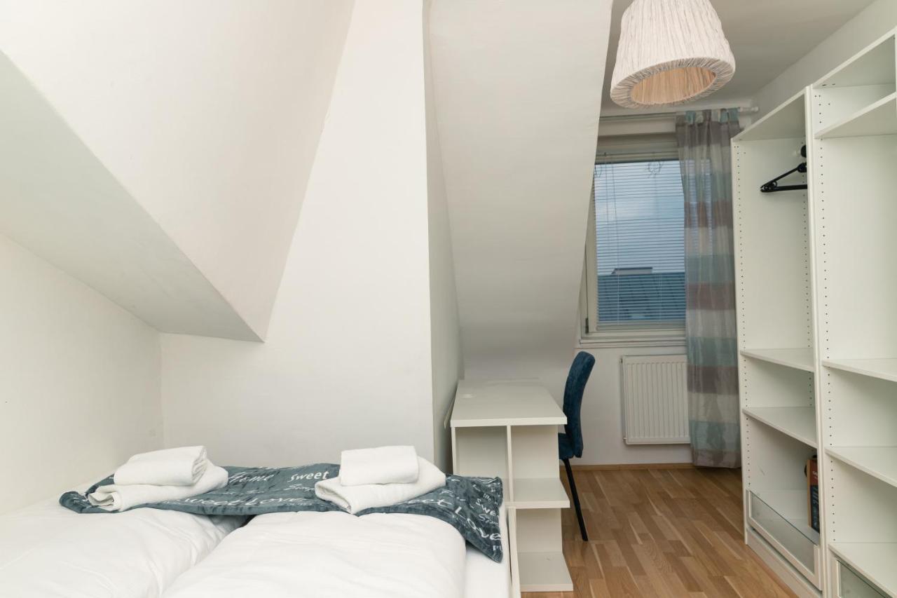 Milky Way Top Floor 2-Bedroom Apartment Air Condition Wien Exteriör bild