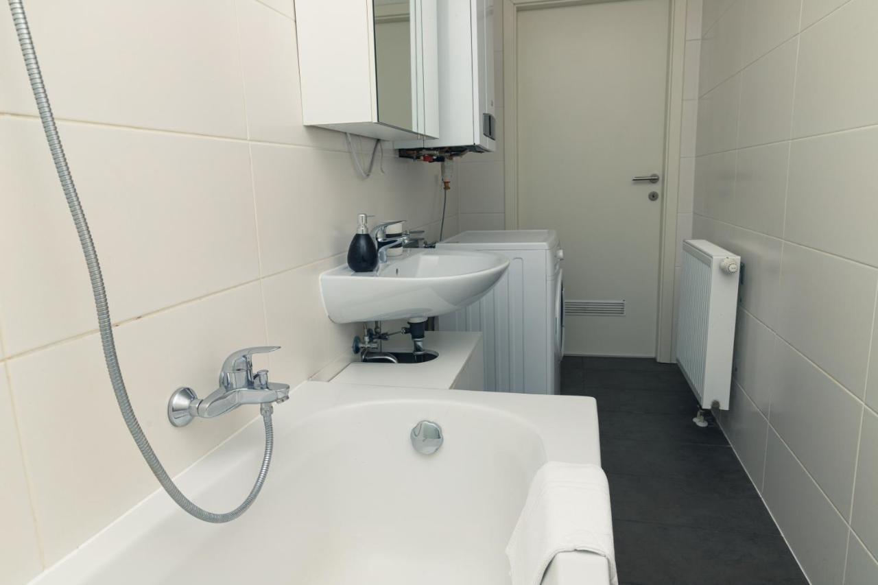 Milky Way Top Floor 2-Bedroom Apartment Air Condition Wien Exteriör bild